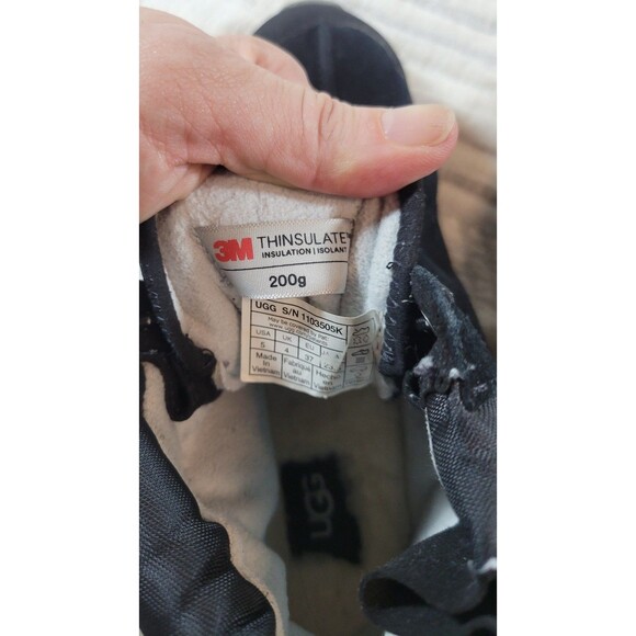 UGG Kids Turlock WP Boots 5 Big Kid – Waterproof Suede 200g Insulate - Picture 9 of 10